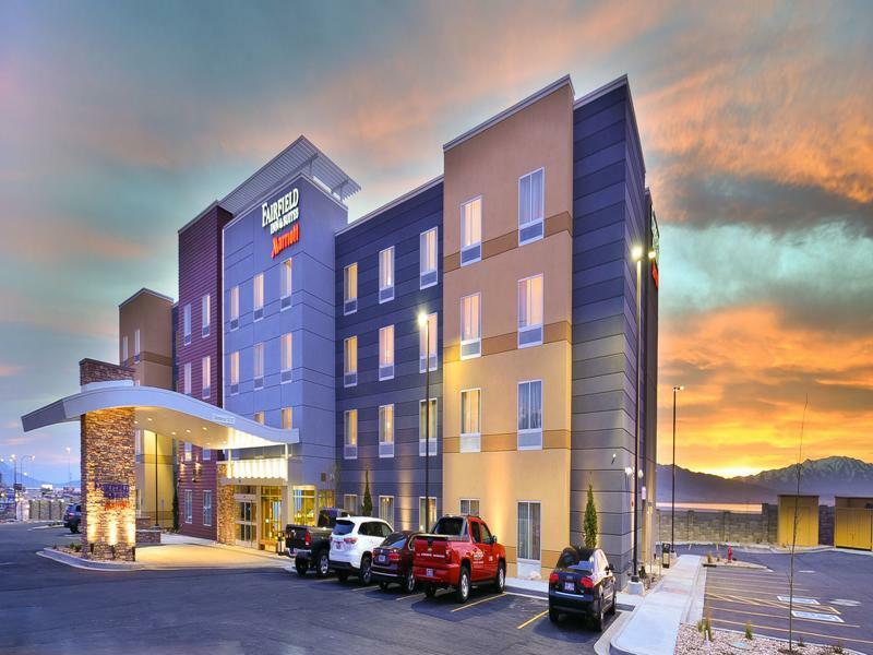 Fairfield Inn & Suites By Marriott Provo Orem Exterior photo